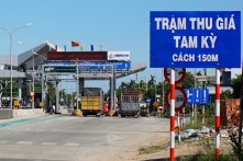 Lãnh đạo Trạm thu phí BOT Tam Kỳ nhiễm virus Vũ Hán, đi nhiều nơi