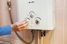 8 lưu ý hữu ích để sử dụng bình nóng lạnh an toàn và tiết kiệm