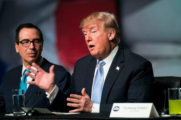 Trump sẽ giảm thuế cho người thu nhập trung bình trước bầu cử