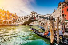 Vì sao Venice được xây trên cọc gỗ có thể tồn tại 15 thế kỷ qua?