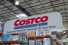 Bán hàng rẻ hơn hẳn thị trường, Costco phát triển bằng cách nào?